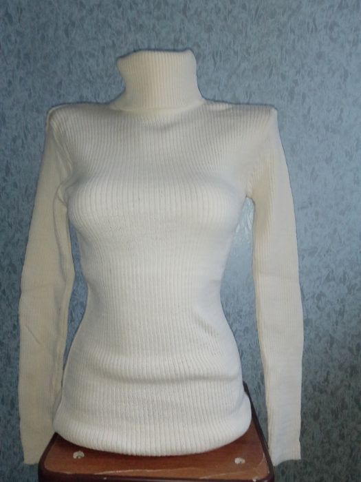 Нові теплі жіночі гольфи