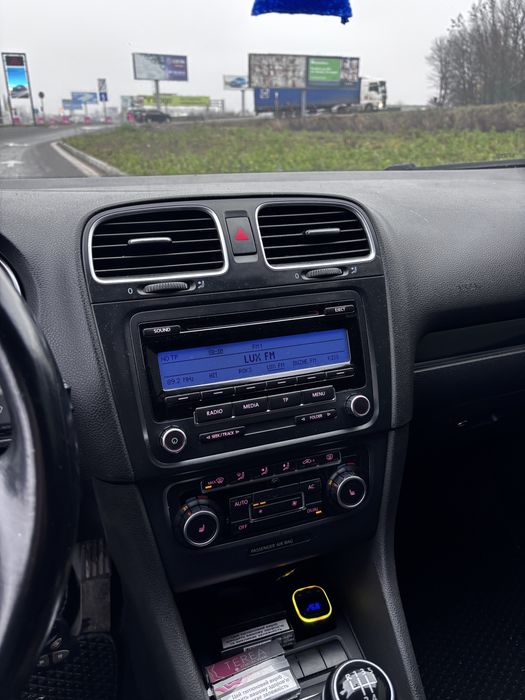 Volkswagen Golf 6 2011 1.6 Бензин