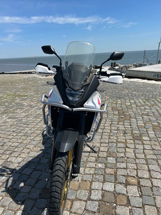 Honda Transalp XL750 com Garantia até 09/2028