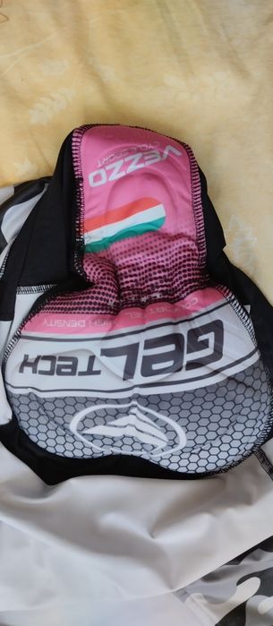 Roupa de ciclismo de mulher