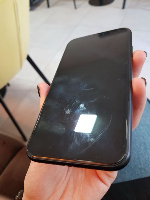Iphone XR 128 (r-sim)