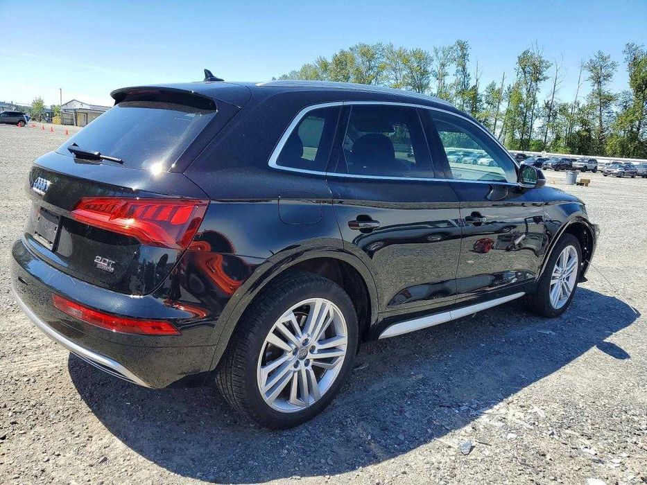 2018 Audi Q5 Prestige &