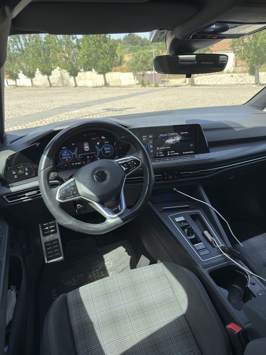 VW Golf GTE- Hybrid Plug-in (50km autonomia real)