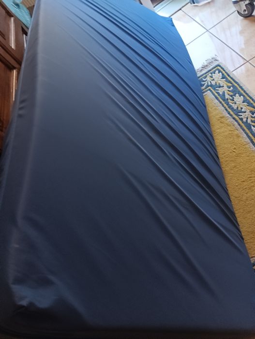 Cama articulada e colchão anti escarass