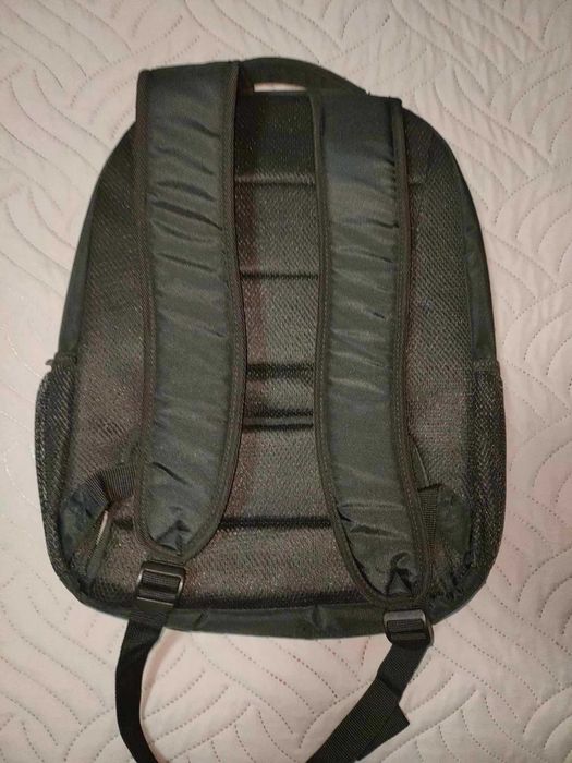 Mochila para computador Lenovo Essential 15.6" Preto