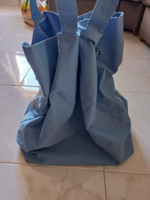 Mala de praia nunca usada da marca cosmopolita