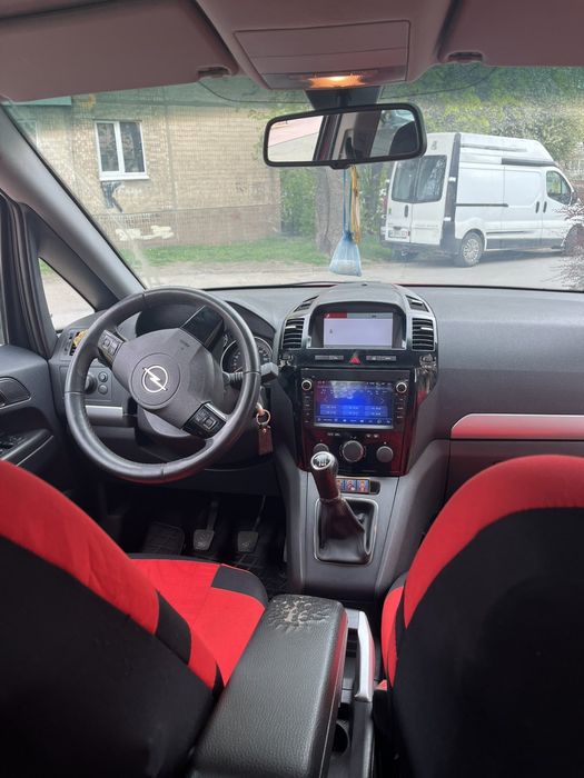 Опель Зефіра 2009р 1.7 дизель.Семимісна