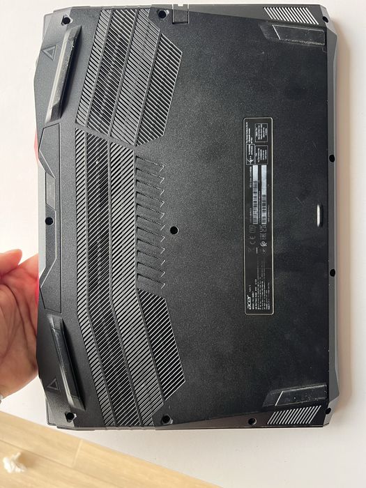 Игровой Acer Nitro 5 (RTX 3070 / Ryzen 5 / 16GB / 750GB SSD) — Идеальное состояние