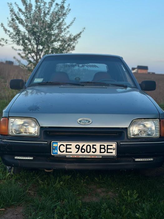 Продам FORD ESKORT 1.3