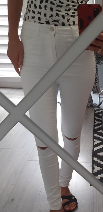 Spodnie damskie jeansowe 38