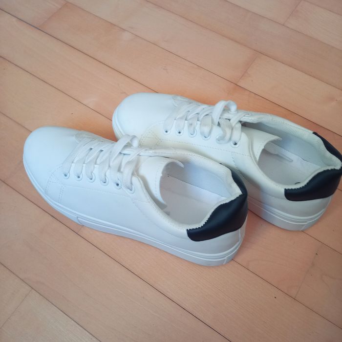 Buty sportowe roz 39