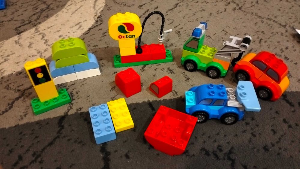 Lego Duplo Kreatywne auta 10552