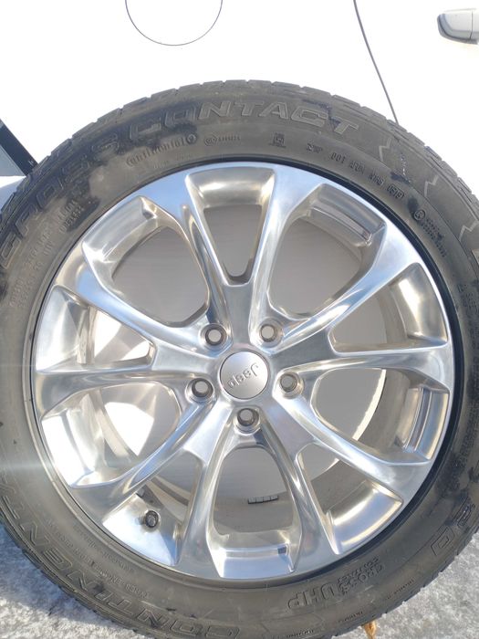 Koła felgi 20" JEEP GRAND CHEROKEE opony Continental 265/50/r20
