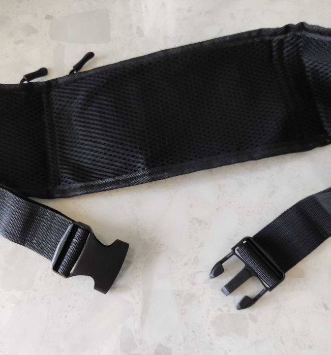 Saszetka, nerka, pas biodrowy, biegi, turystyka, odblaski.