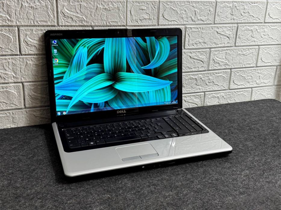 Ноутбук Dell Inspiron 15R Core i7 GeForce 720M Батарея 3 години