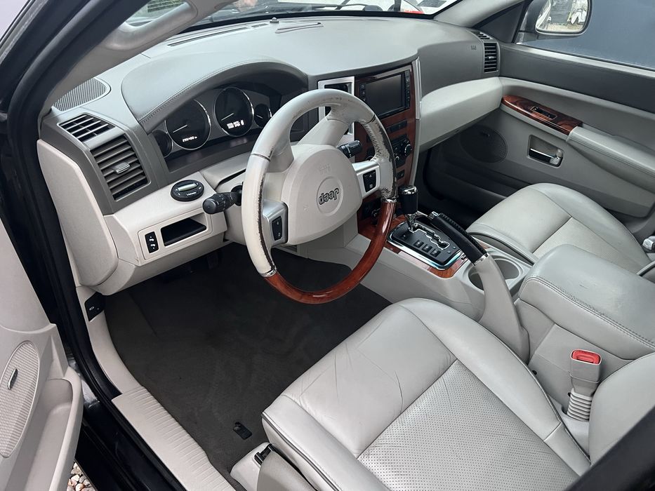 Jeep Grand Cherokee Overland