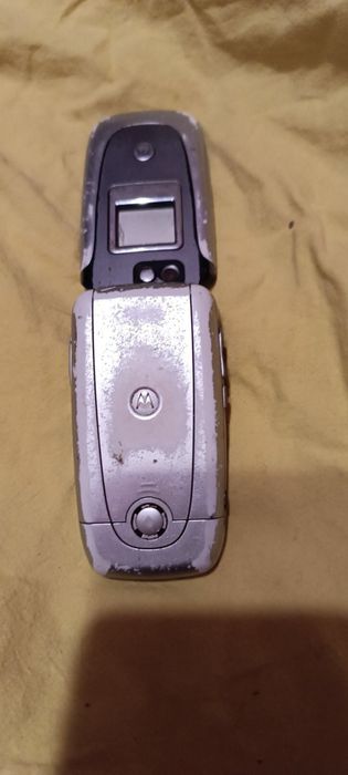 Продается телефон