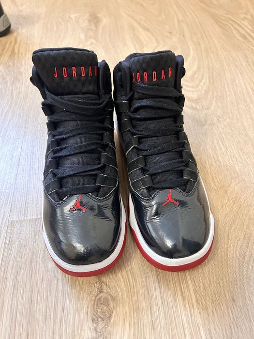 кросівки Nike Air Jordan Max Aura