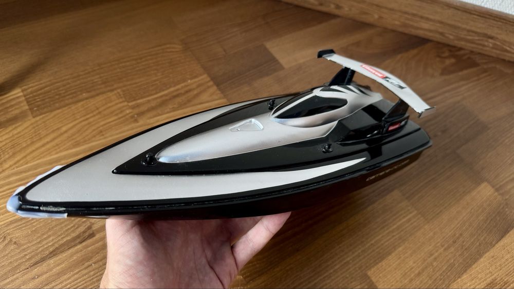 Швидкісний катер Carrera RC