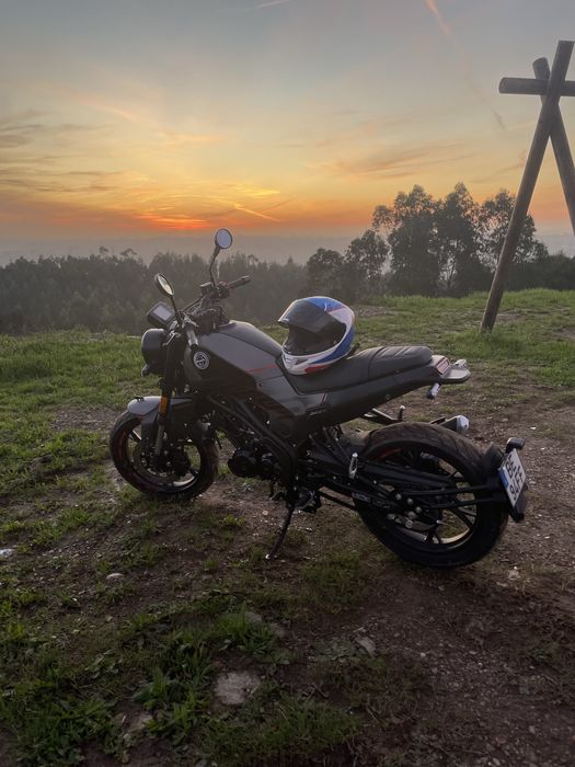 Benelli leoncino 125