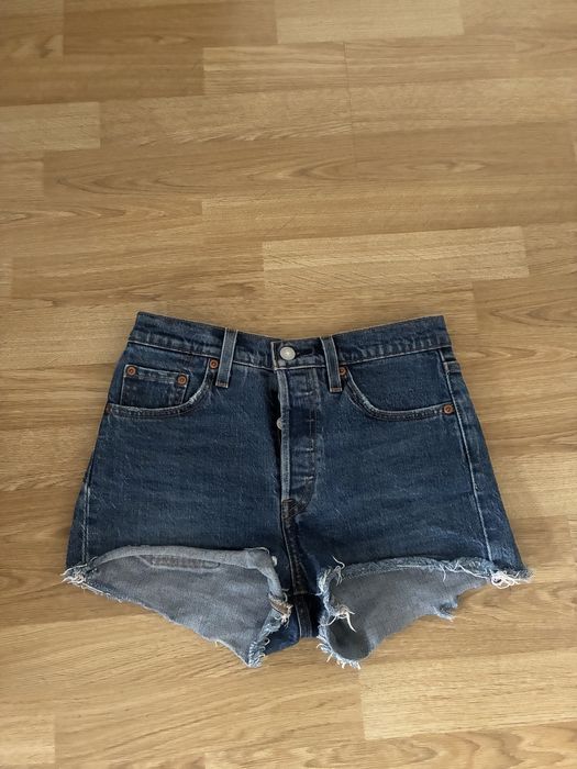 Levi's 501 szorty granatowe
