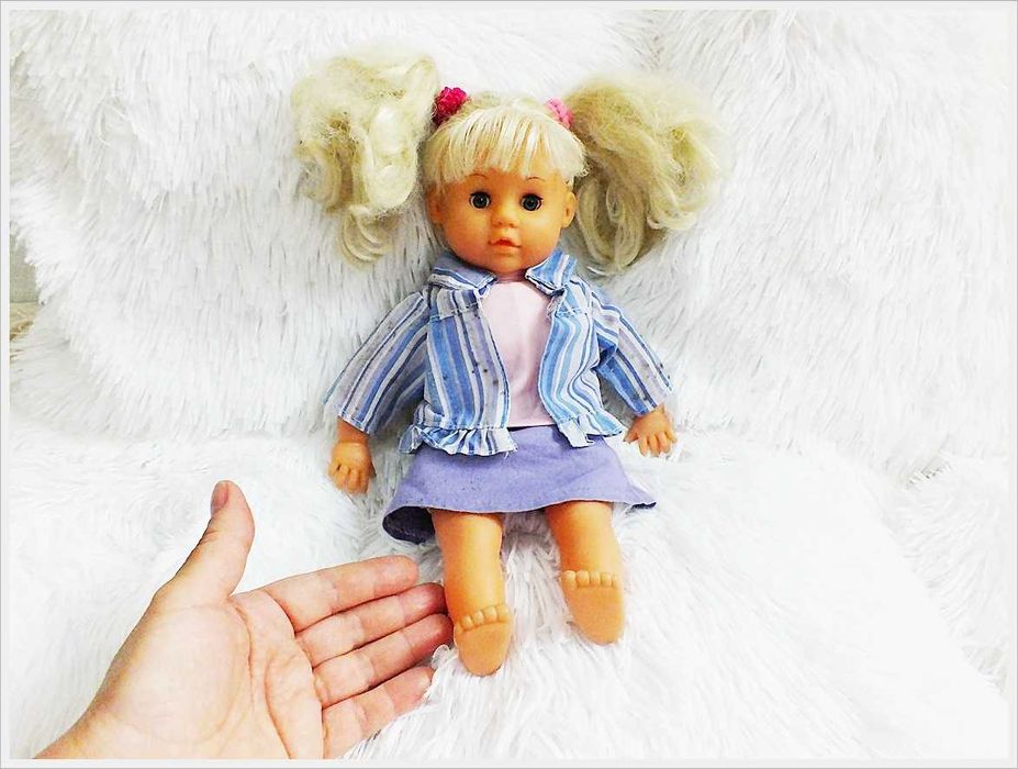 Stara lalka z PRL gadająca w ubranku 33cm SIMBA - Toys Kolekcjonerska
