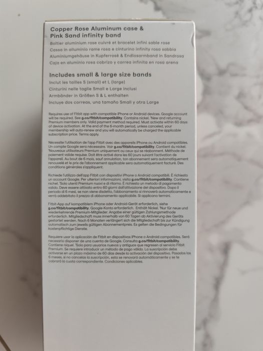 Продам новий годинник fitbit versa 4