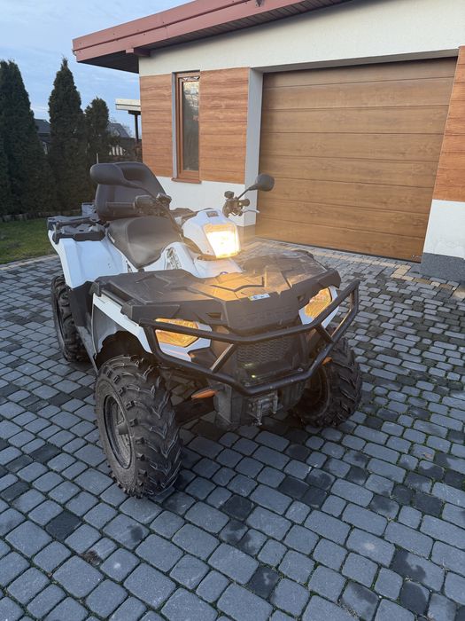 Quad polaris 570