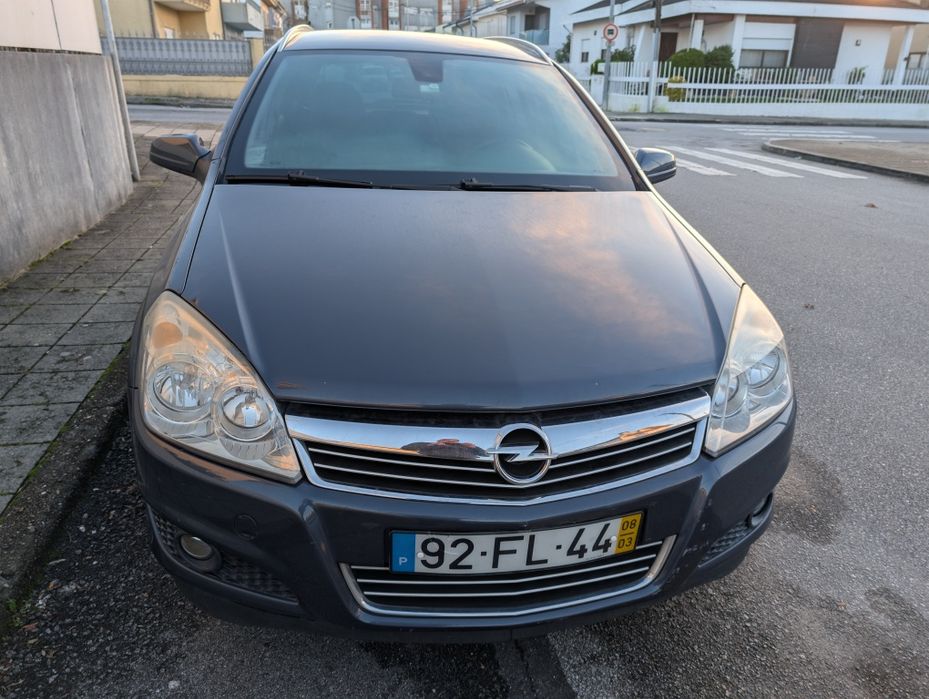 Opel Astra H carrinha 1.9 150cv full extras