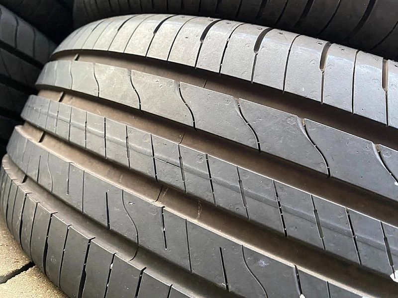 215/55/17 Goodyear EfficientGrip_6,3mm_2szt_(251)