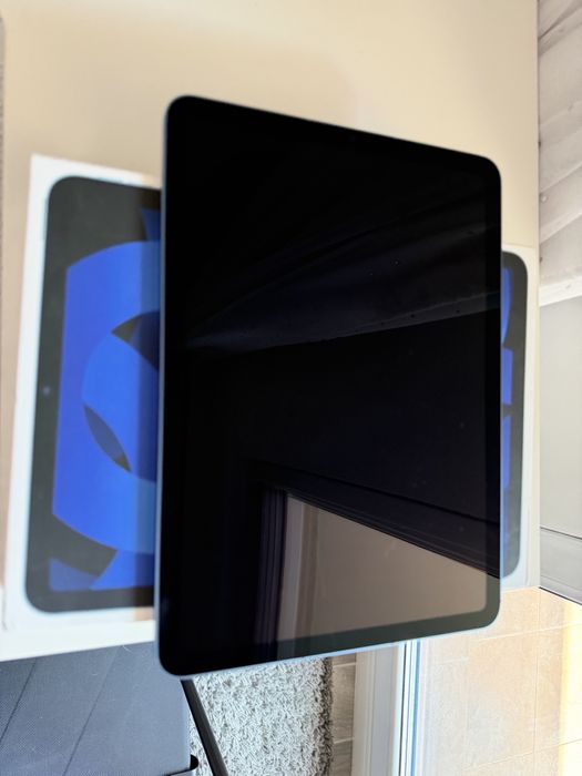 iPad Air 5 gen 64GB WiFi + Cellular