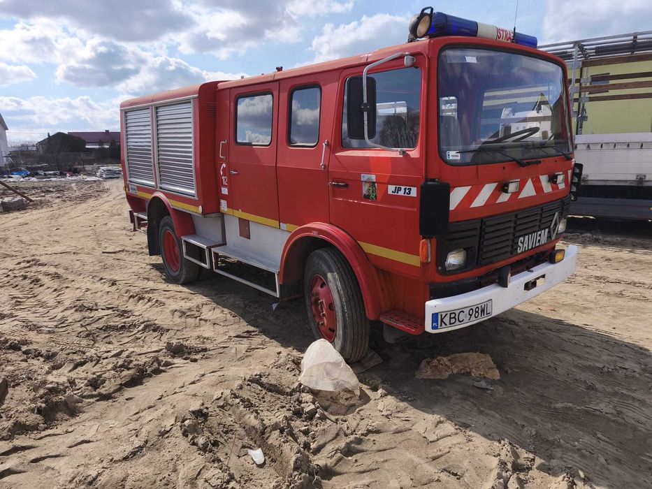 Wóz strażacki Renault Saviem JN 90 1979r