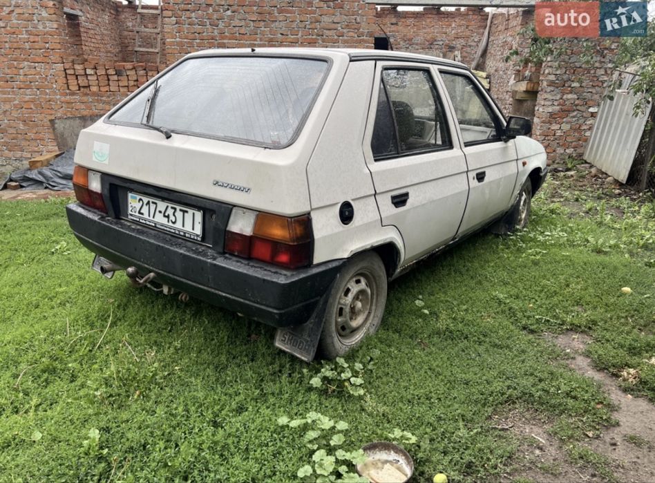 Skoda favorit 1990