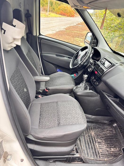 Fiat Doblo 2010 1.6 multijet