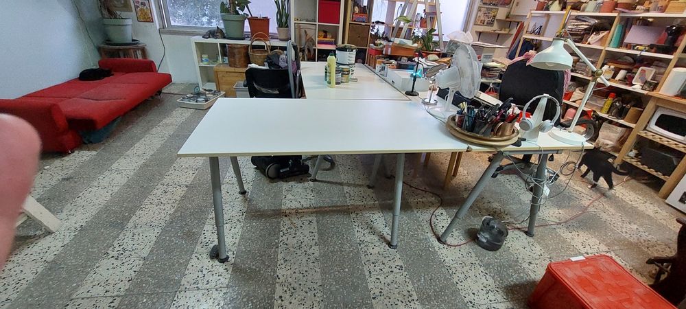 2 Secretárias IKEA GALANT 140×80 cm — altura regulável — 50€/cada