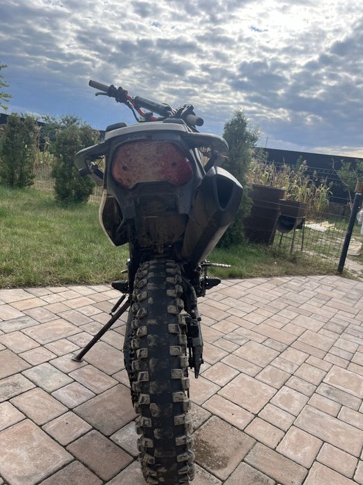 Продам  Geon х роуд 250