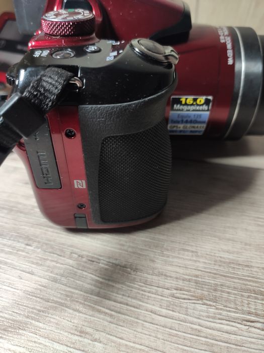 Nikon coolpix P610 Wi-fi,nfc,60 optical zoom