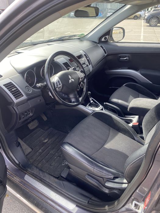 Mitsubishi Outlander XL 2010  2.2 diesel 4*4