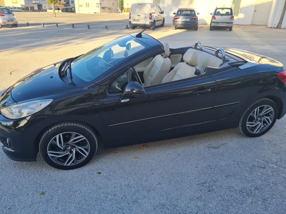Vendo Peugeot 207 2012 a gasóleo descapotável