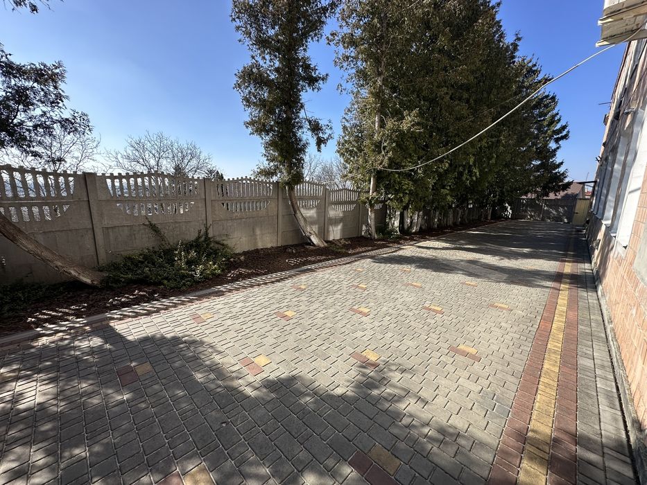 Здається в оренду виробниче приміщення.