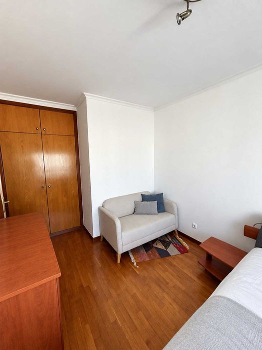 Apartamento T2 com garagem, Águas Santas, Maia