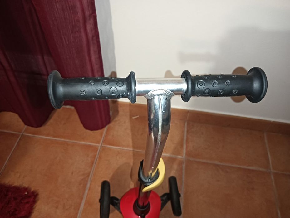 Trotinete de criança 3 rodas - Oxelo Btwin, Decathlon - como nova