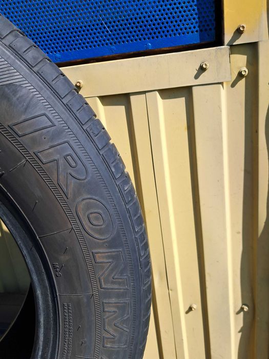 Шина б/у 245/60/18  1250 грн всесезон