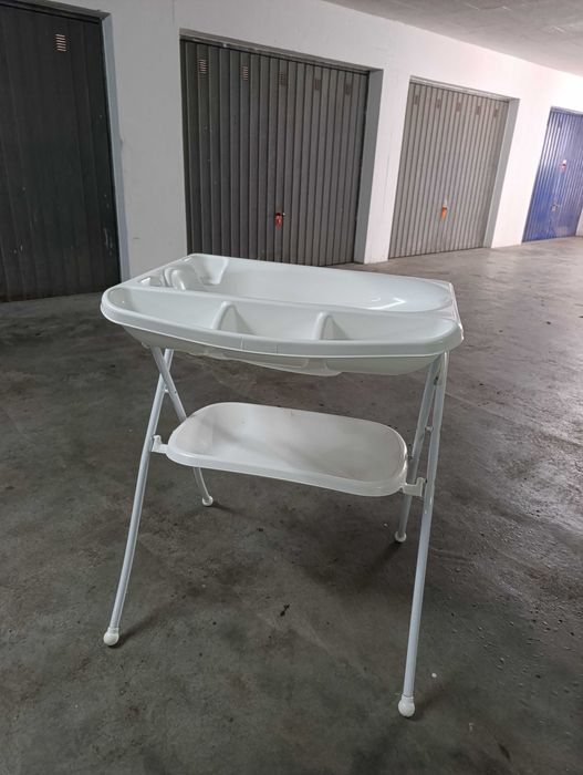 Banheira com suporte alta