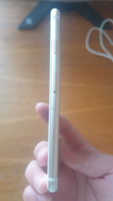 iPhone 6 16GB Silver (Neverlock) Робочий Touch ID
