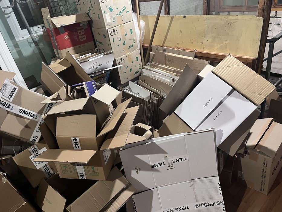 Картонні ящики коробки