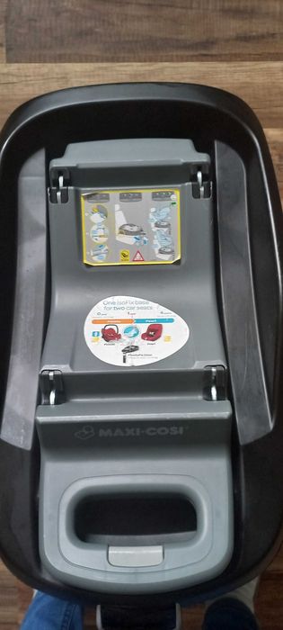 MAXI COSI familyfix baza do fotelika PEBBLE, PEARL