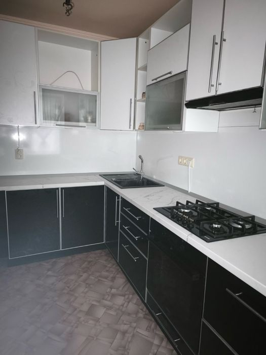 Здам квартиру з ремонтом 12 мкр