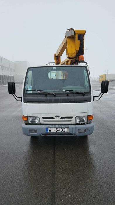 Nissan Ruchomy podnośnik koszowy TYP. SNAKE 1911 City