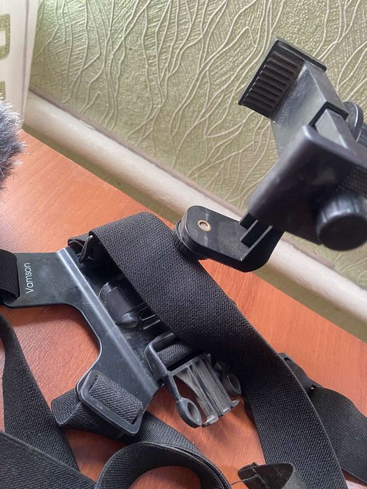 Продам Безпровідну  мікрофону систему Boys BY-WM4 Pro